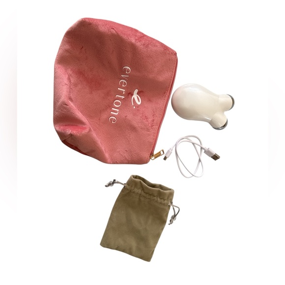 Evertone micro current Facial Toning Device with pink pouch accessory - Picture 2 of 2